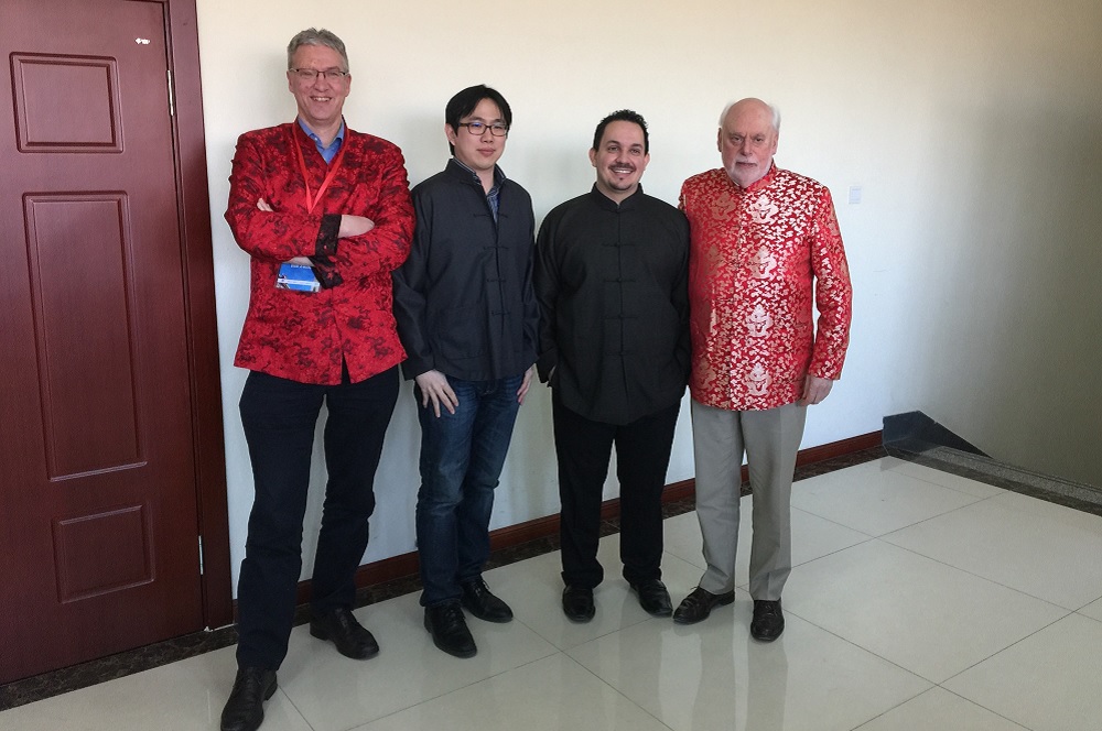 Han Zuilhof with colleagues from the Supramolecular Chemistry unit in Tianjin. On the right,  Fraser Stoddart, who at that moment – 2016 – had won the Nobel Prize for chemistry. Photo: Han Zuilhof